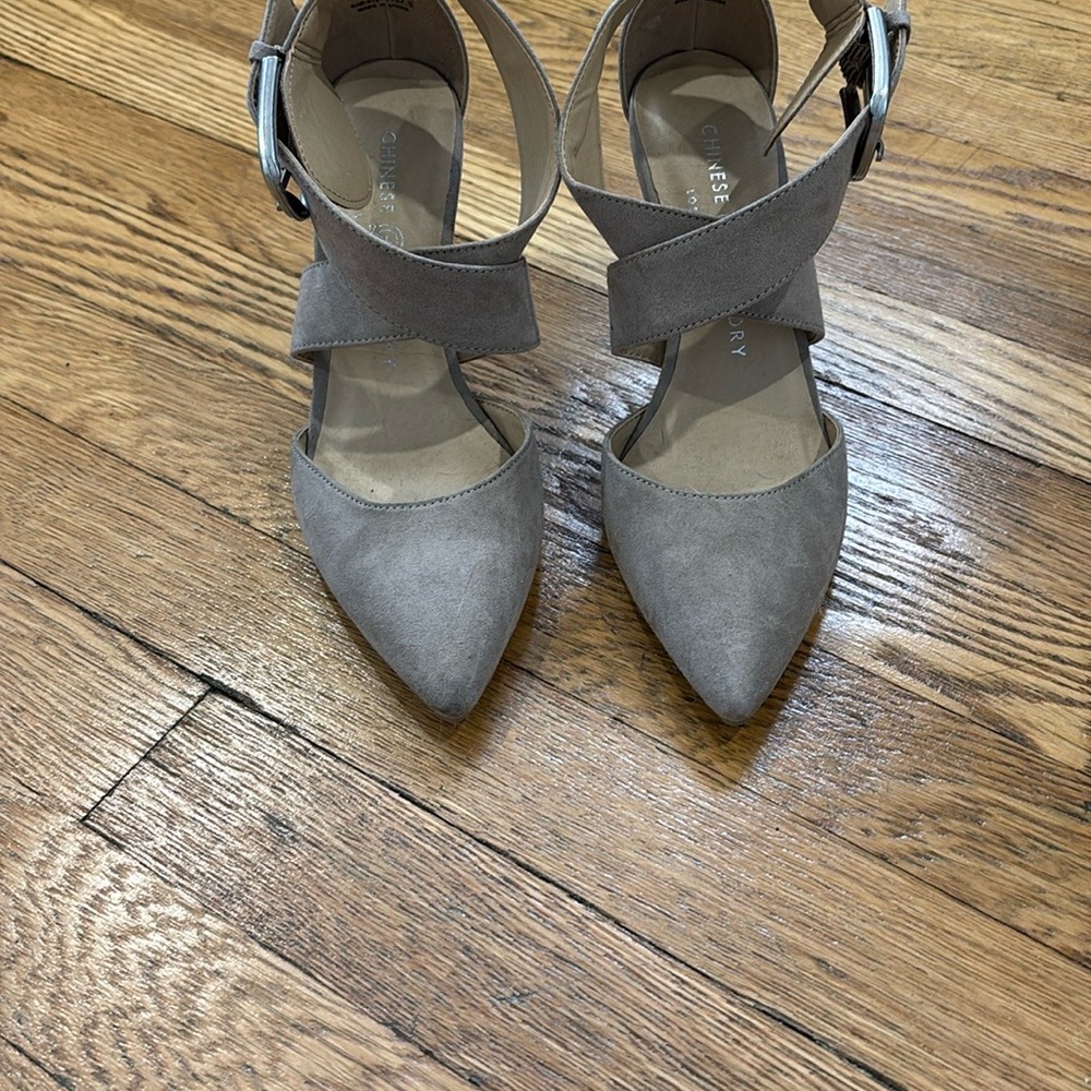 Elegant Gray Suede Heels with Ankle Strap